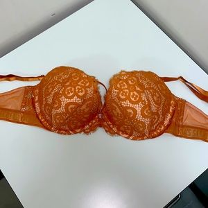 Very Sexy Victoria’s Secret Push-up Bra
